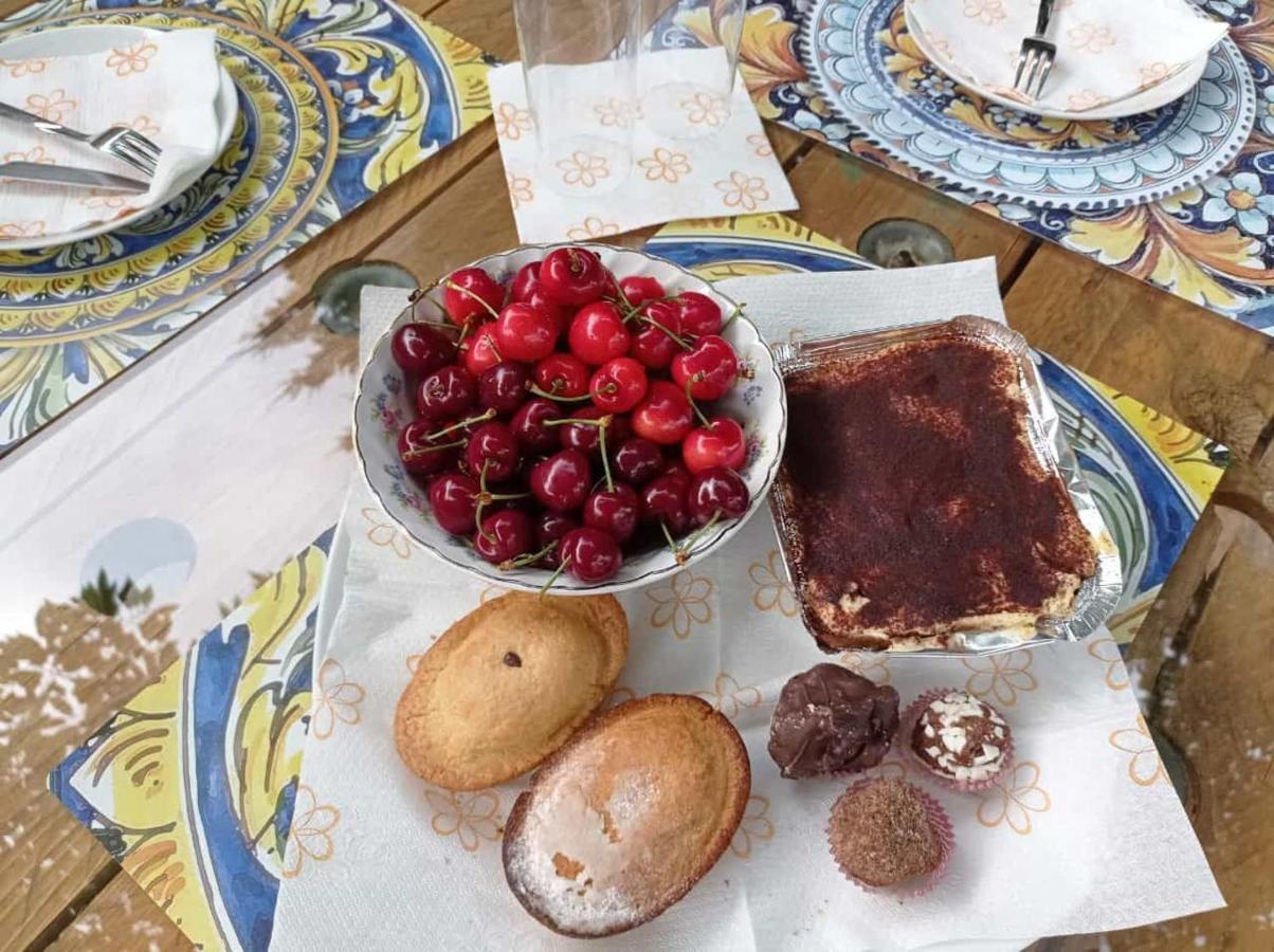 B&B Le Carrube Sava Kültér fotó