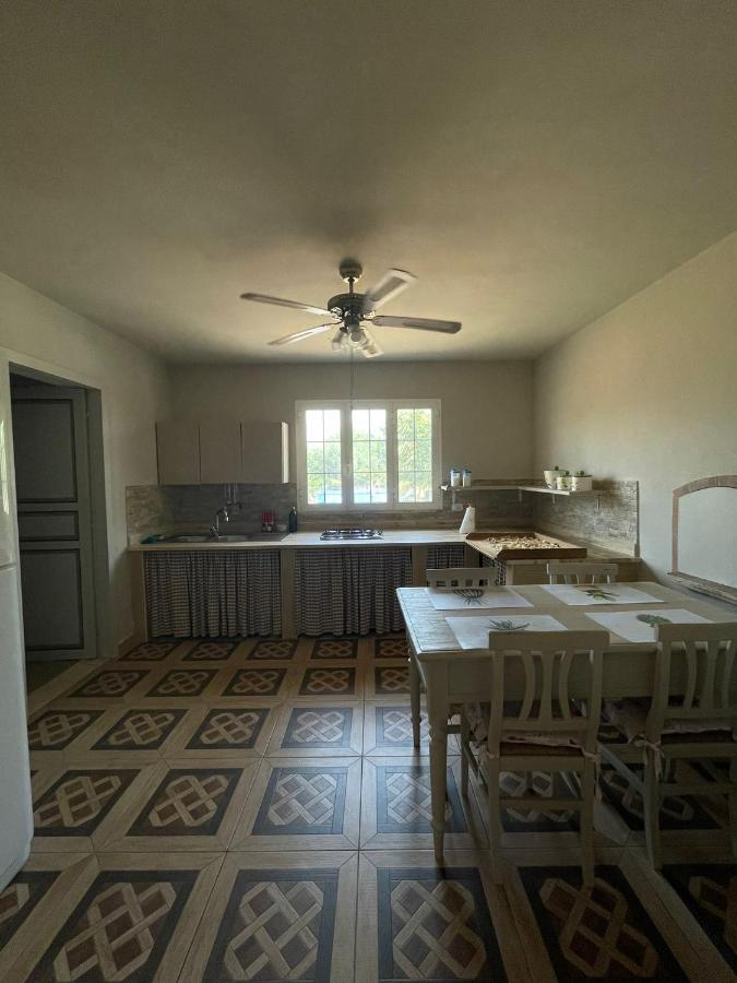 B&B Le Carrube Sava Kültér fotó